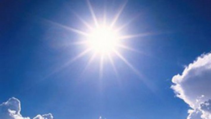 Prognoza meteo: temperaturile urcă până la 35 de grade, iar ploile apar răzleţ